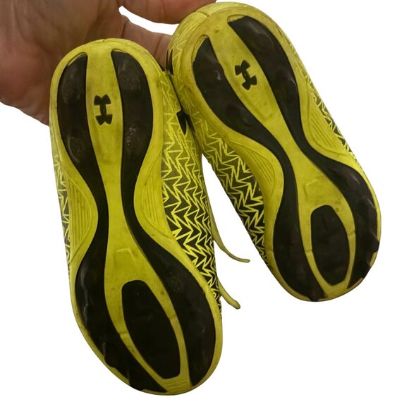 Under Armour Kids Soccer Cleats Size 10K – Neon Yellow Black Firm Ground Shoes - Picture 5 of 8